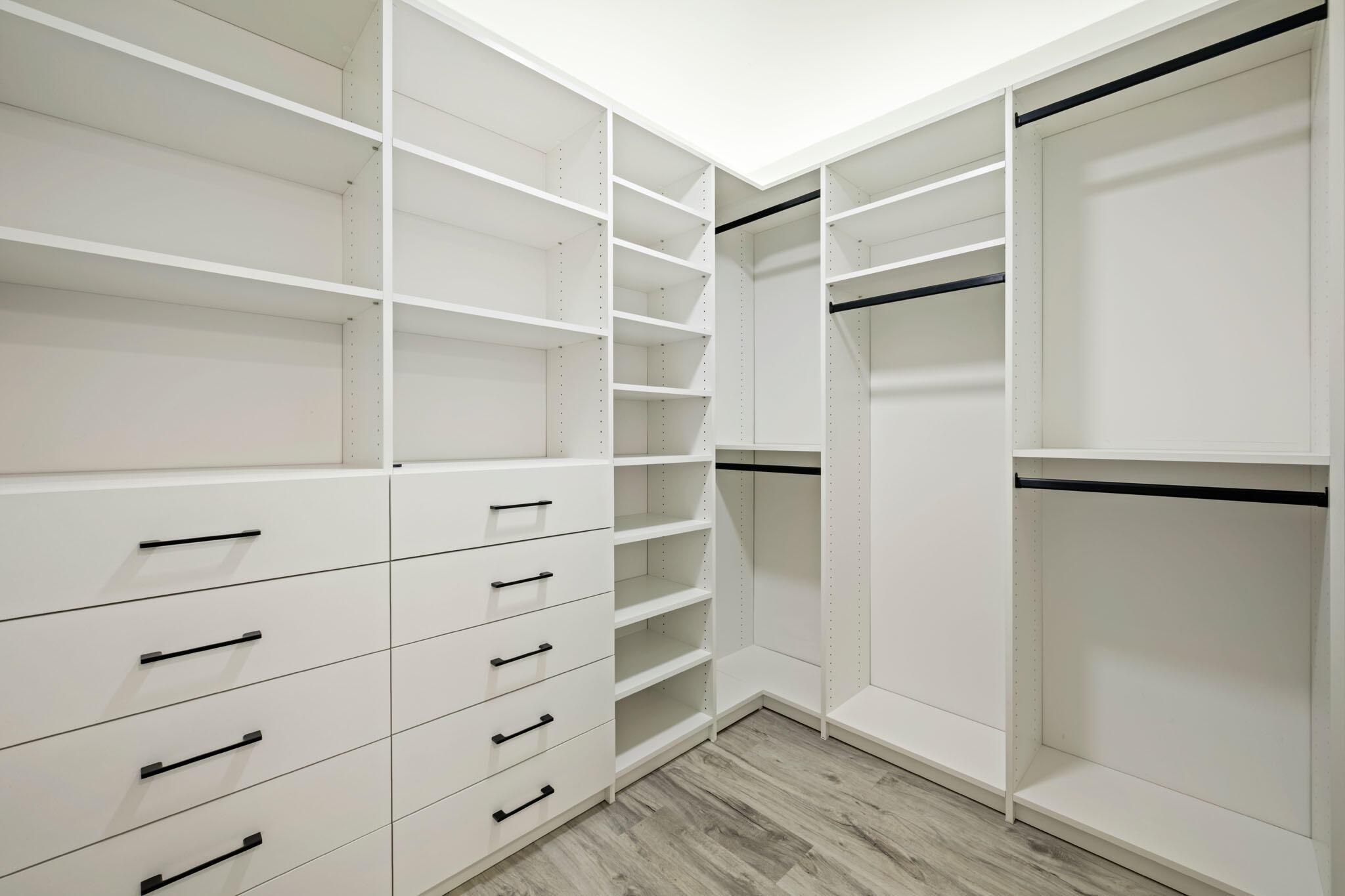 PINE RIDGE NORTH VILLAGE - Residential