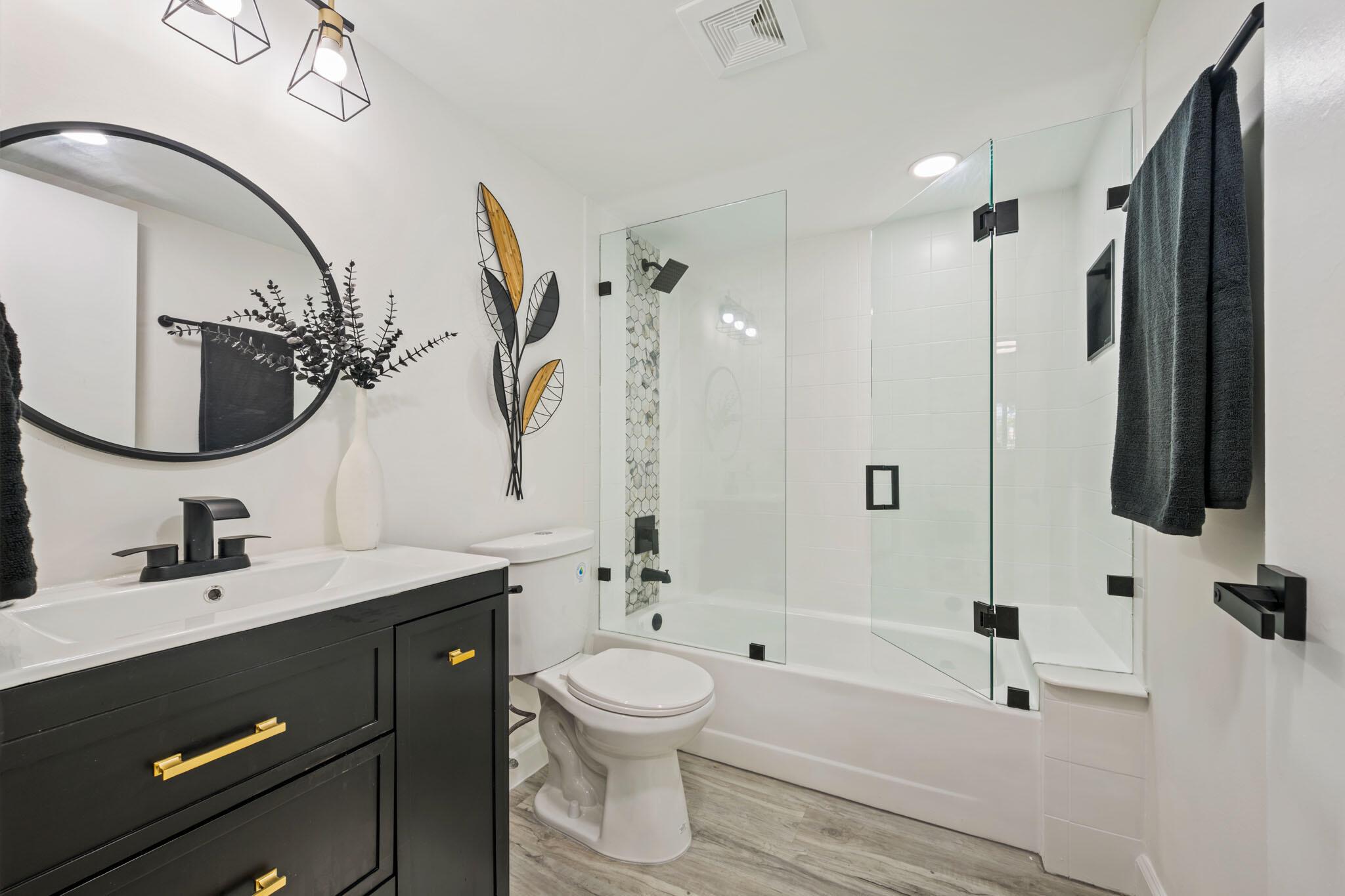 PINE RIDGE NORTH VILLAGE - Residential