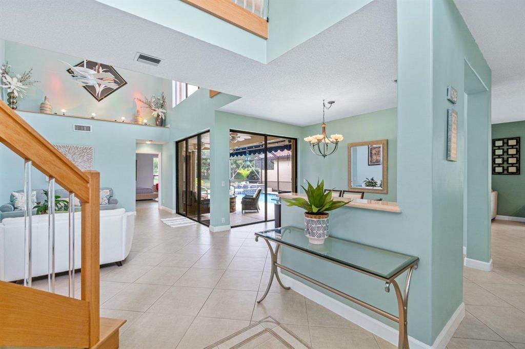 LEXINGTON LAKES - Residential