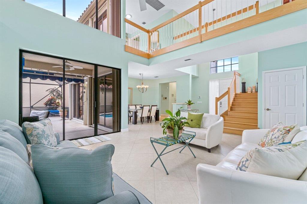 LEXINGTON LAKES - Residential