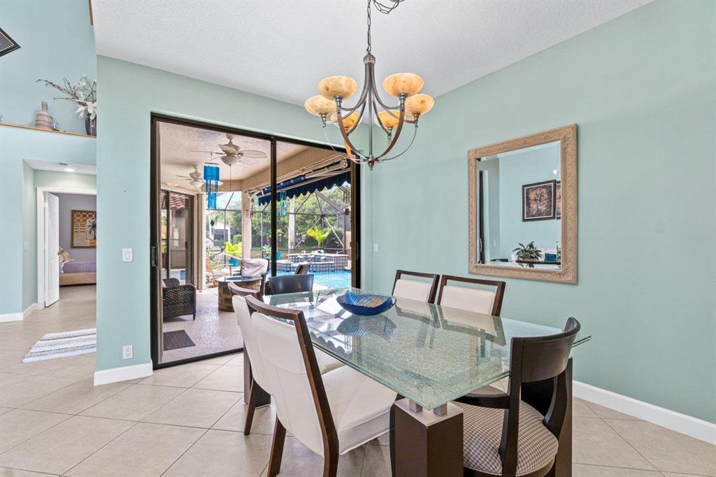 LEXINGTON LAKES - Residential