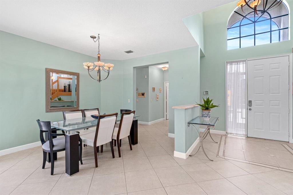 LEXINGTON LAKES - Residential