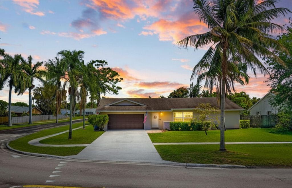 Photo of 167 Ponce De Leon Street, Royal Palm Beach, FL 33411 (MLS # B26009860)