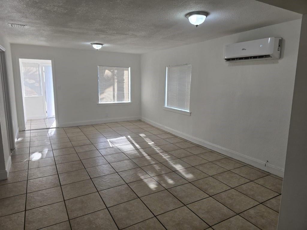 5431 NW 30th Avenue