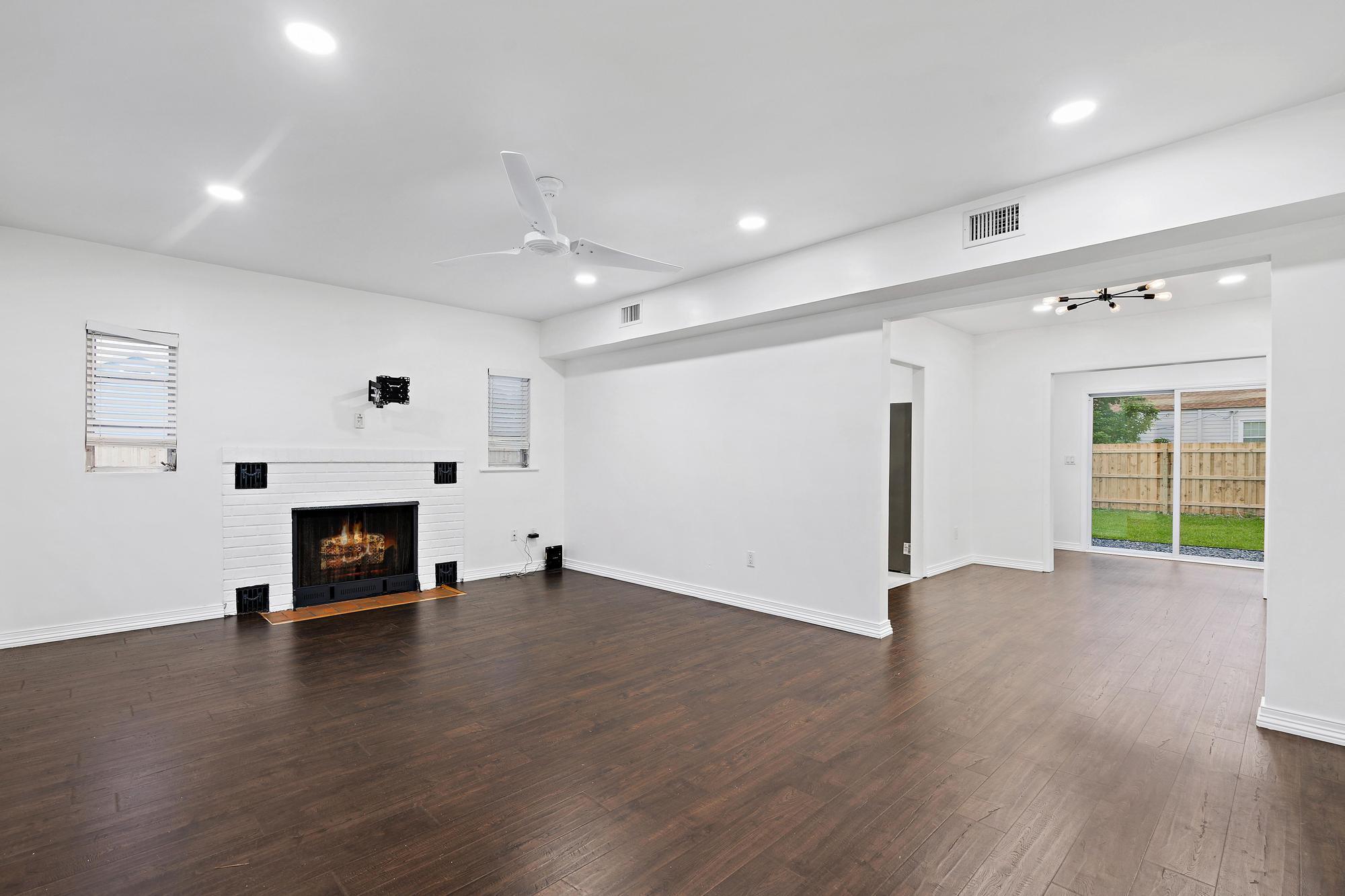 931 33rd Street