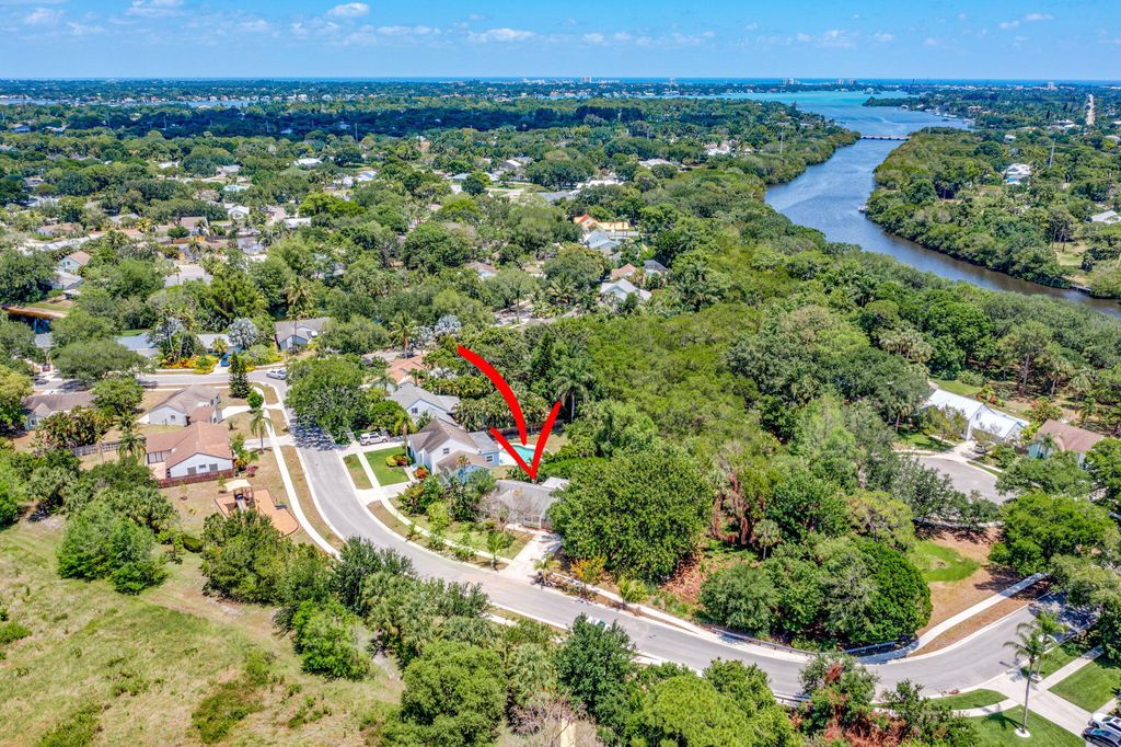 Photo of 18020 Anchor Drive, Jupiter, FL 33458 (MLS # R11087252)