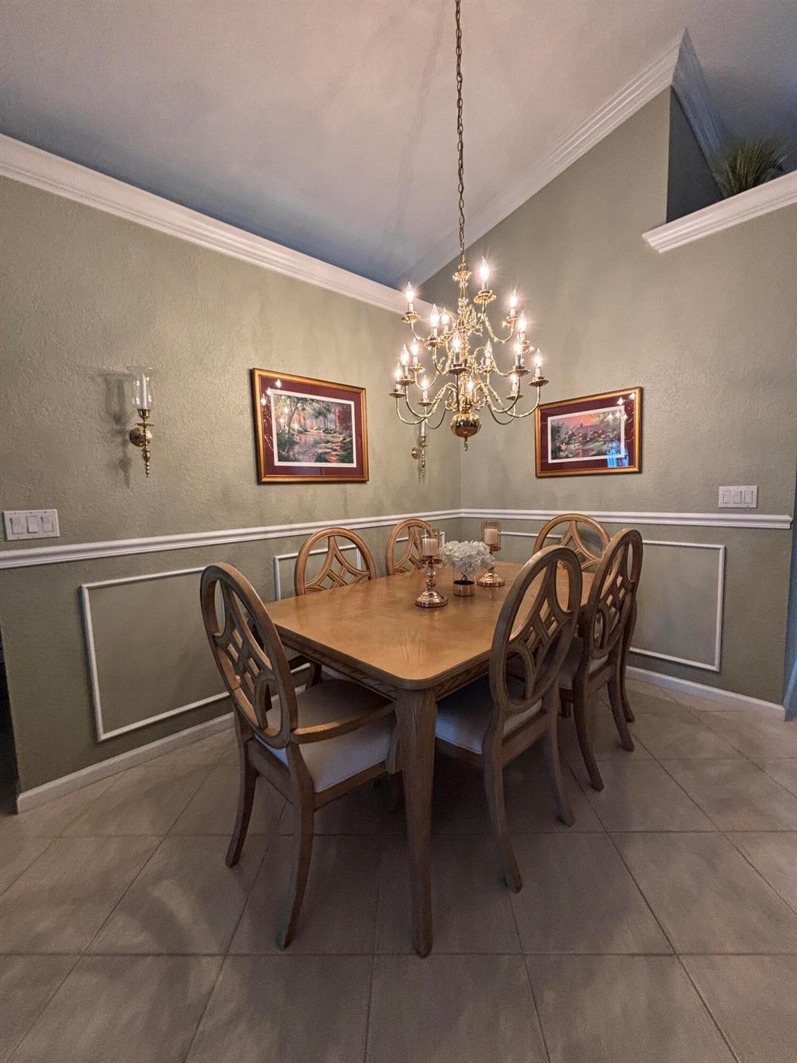 10587 Tropical Breeze Lane