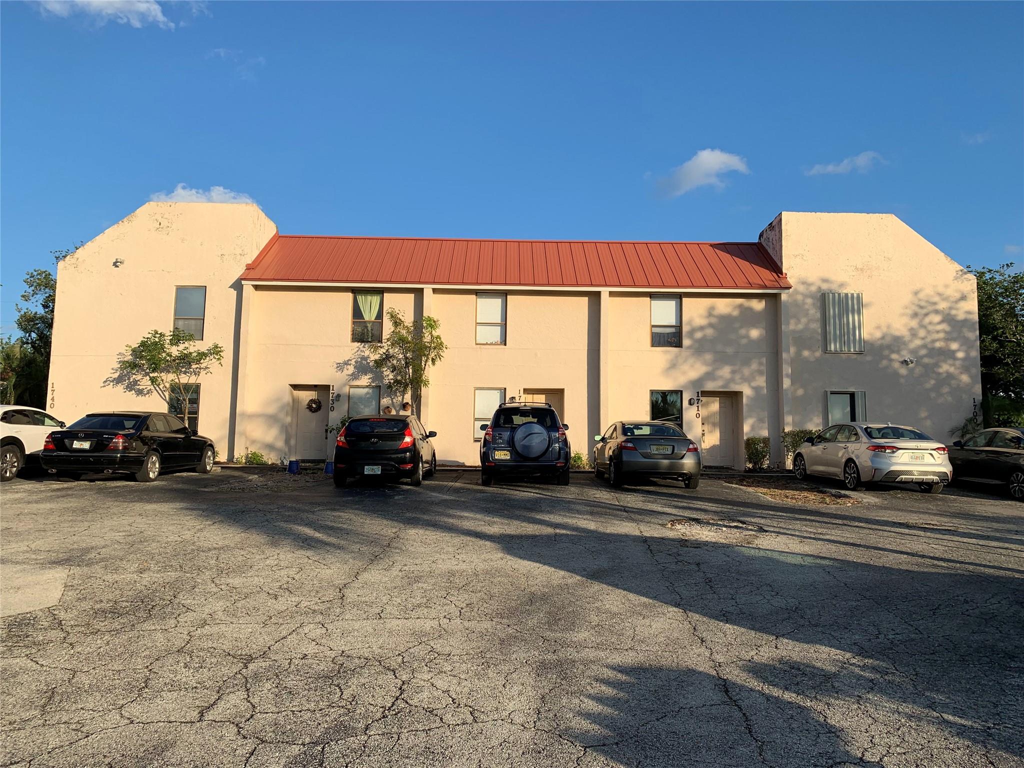 Hidden Oaks Twnhs - Residential Lease