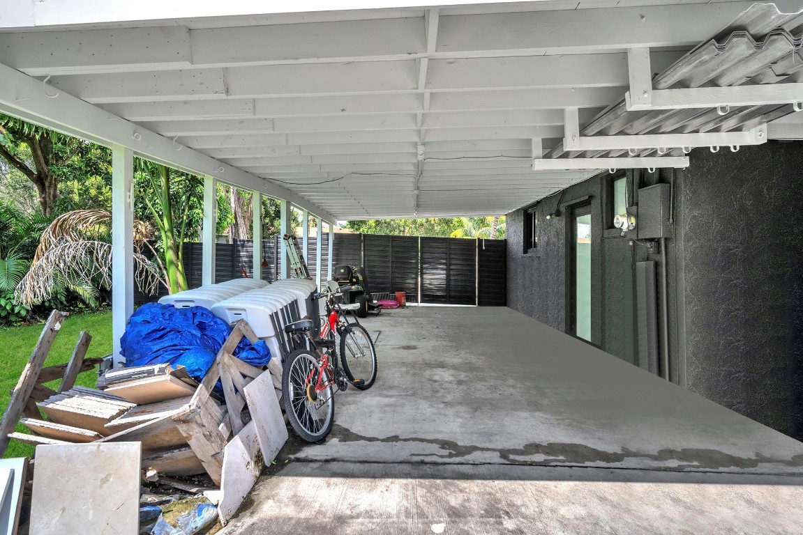 Jonel Terrace 3 90-40 B - Residential