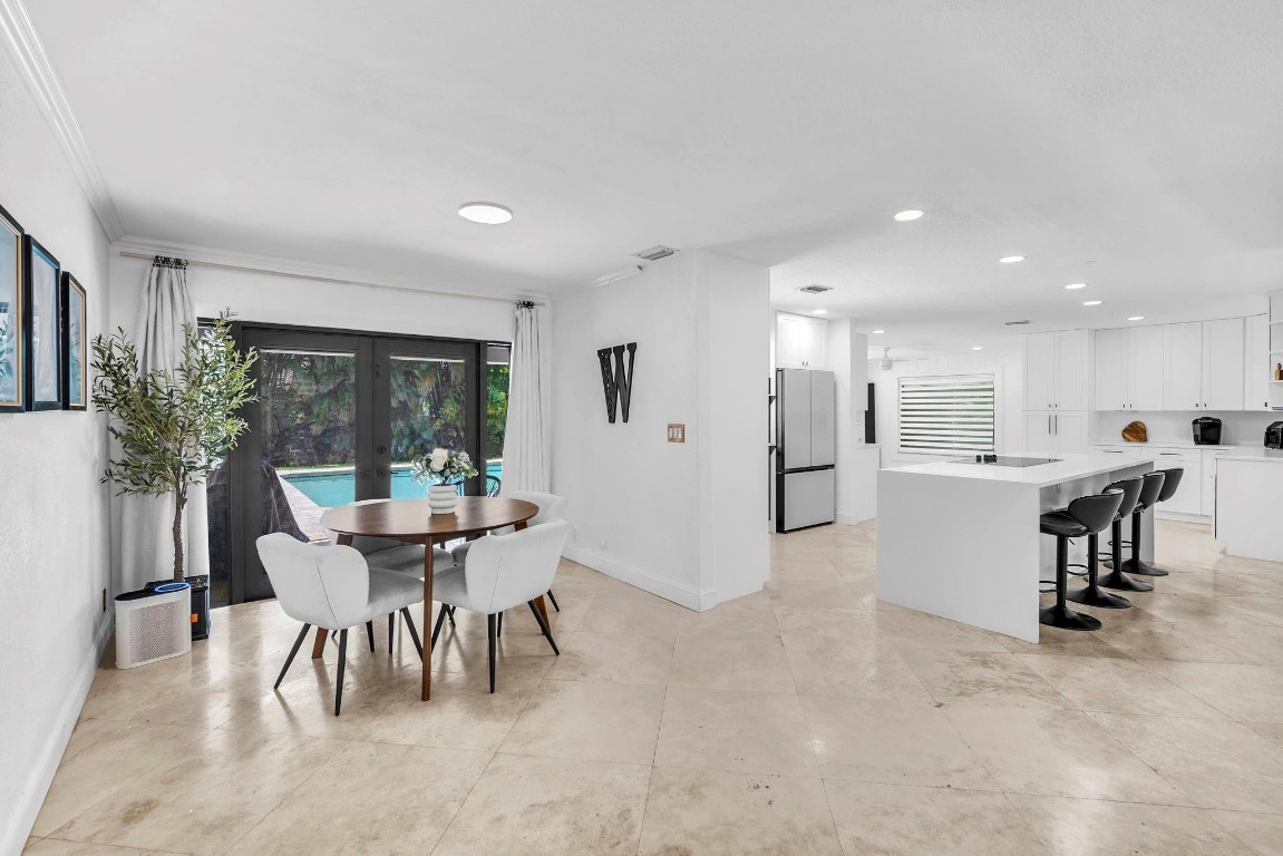 Jonel Terrace 3 90-40 B - Residential