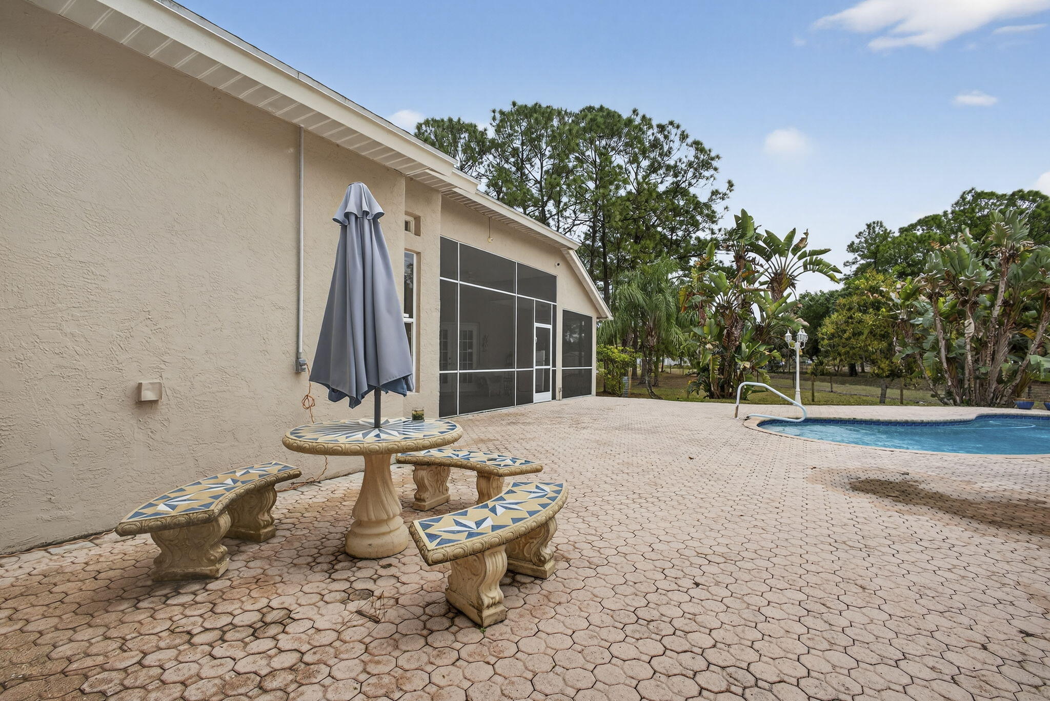 ACREAGE - Residential