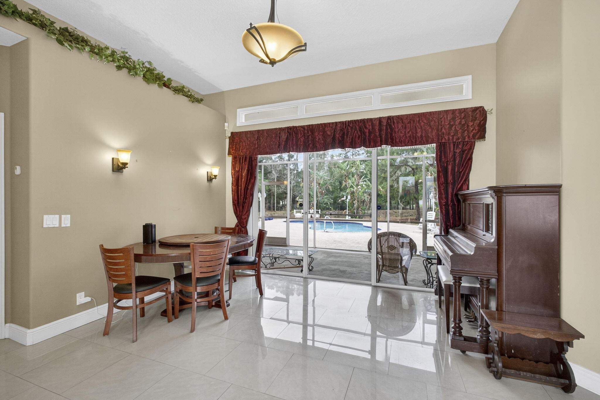 ACREAGE - Residential