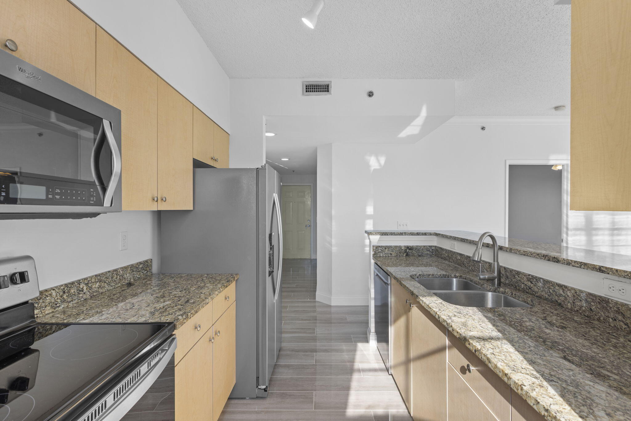 MONTECITO PALM BEACH CONDO - Residential Lease