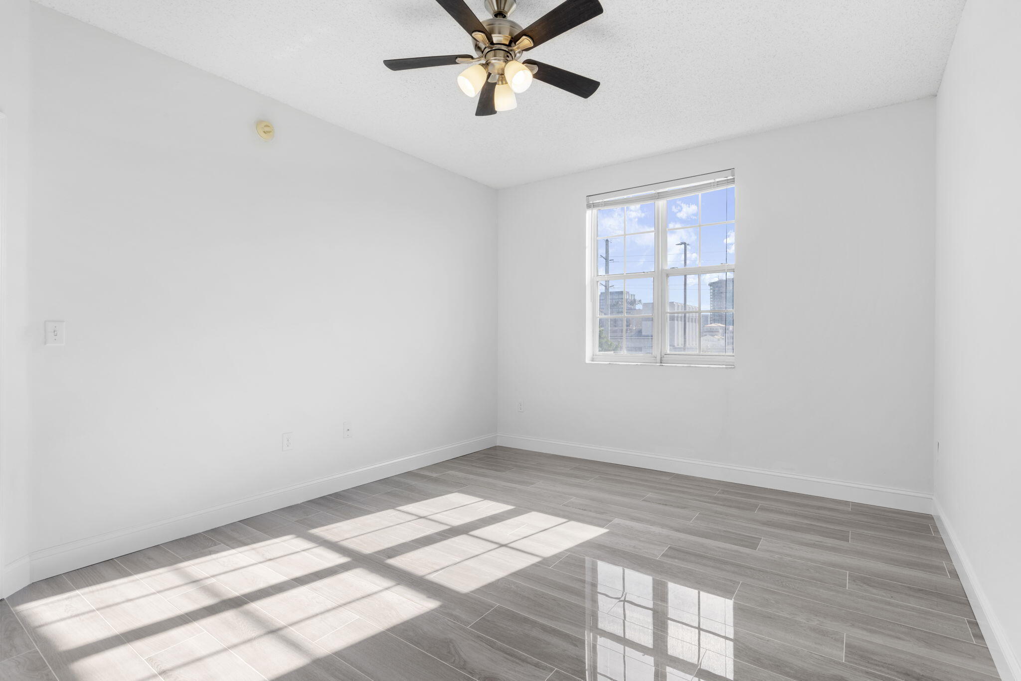 MONTECITO PALM BEACH CONDO - Residential Lease