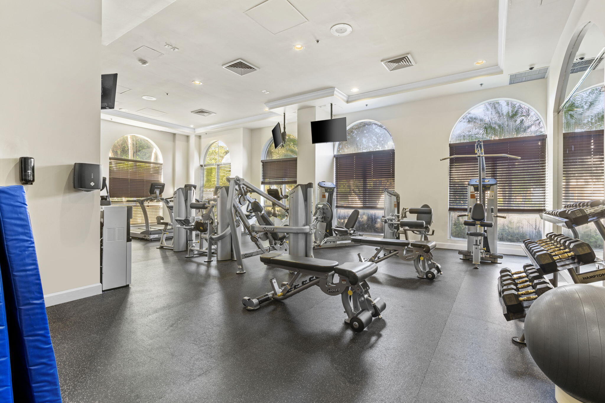 MONTECITO PALM BEACH CONDO - Residential Lease