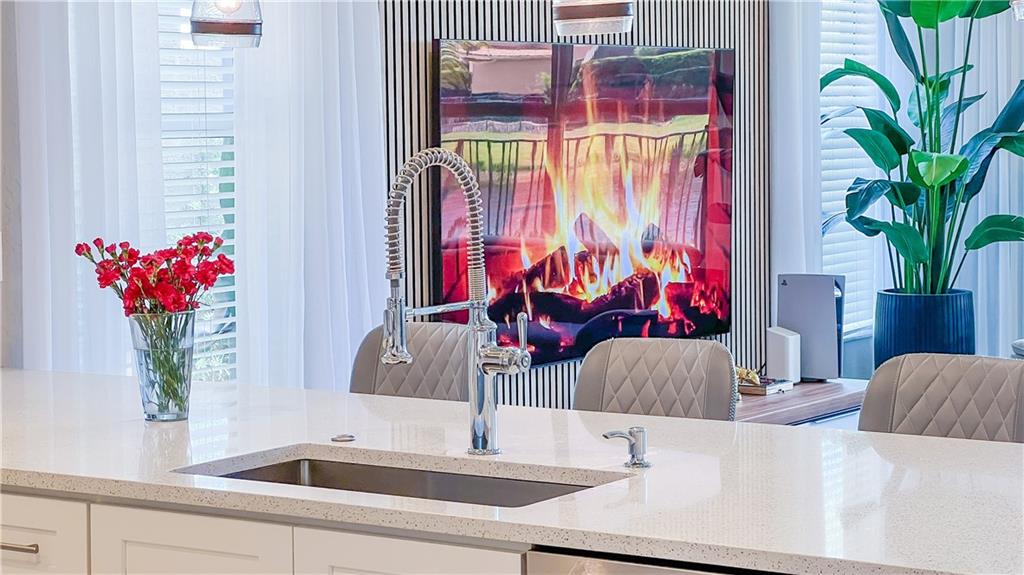 Canyon Spgs - Residential