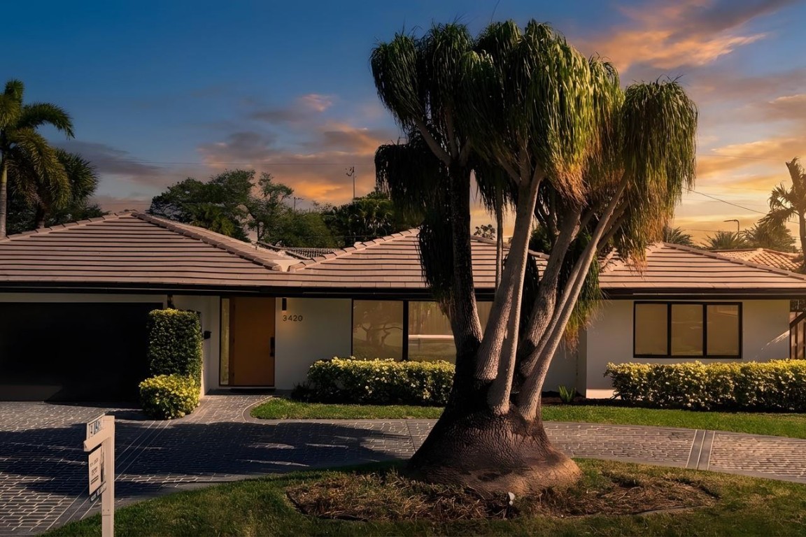 Lighthouse Point 6th Sec - Residential