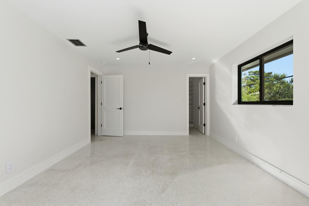 Lighthouse Point 6th Sec - Residential