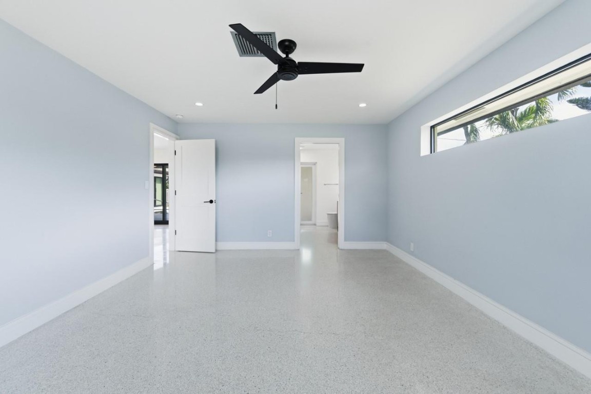 Lighthouse Point 6th Sec - Residential