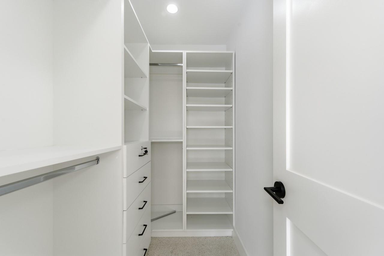 Lighthouse Point 6th Sec - Residential