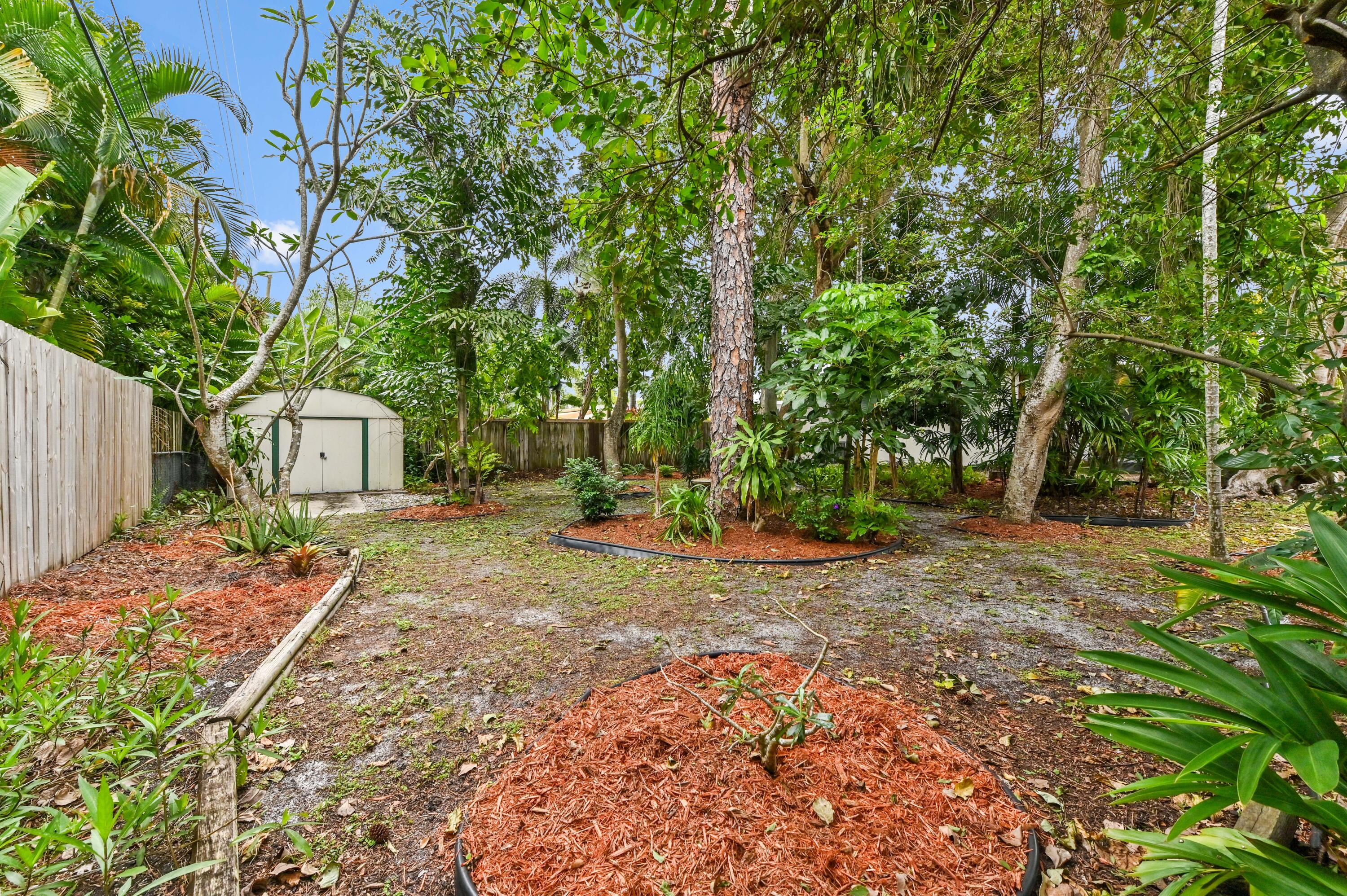 OAKLAND PARK - Residential