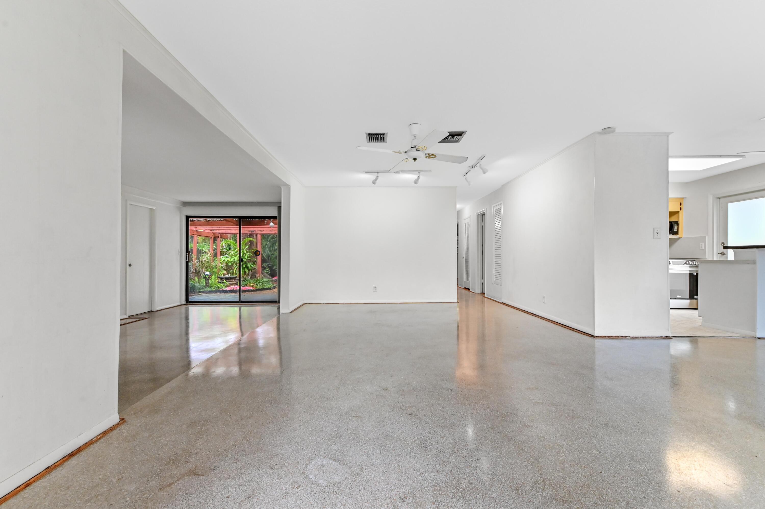 OAKLAND PARK - Residential