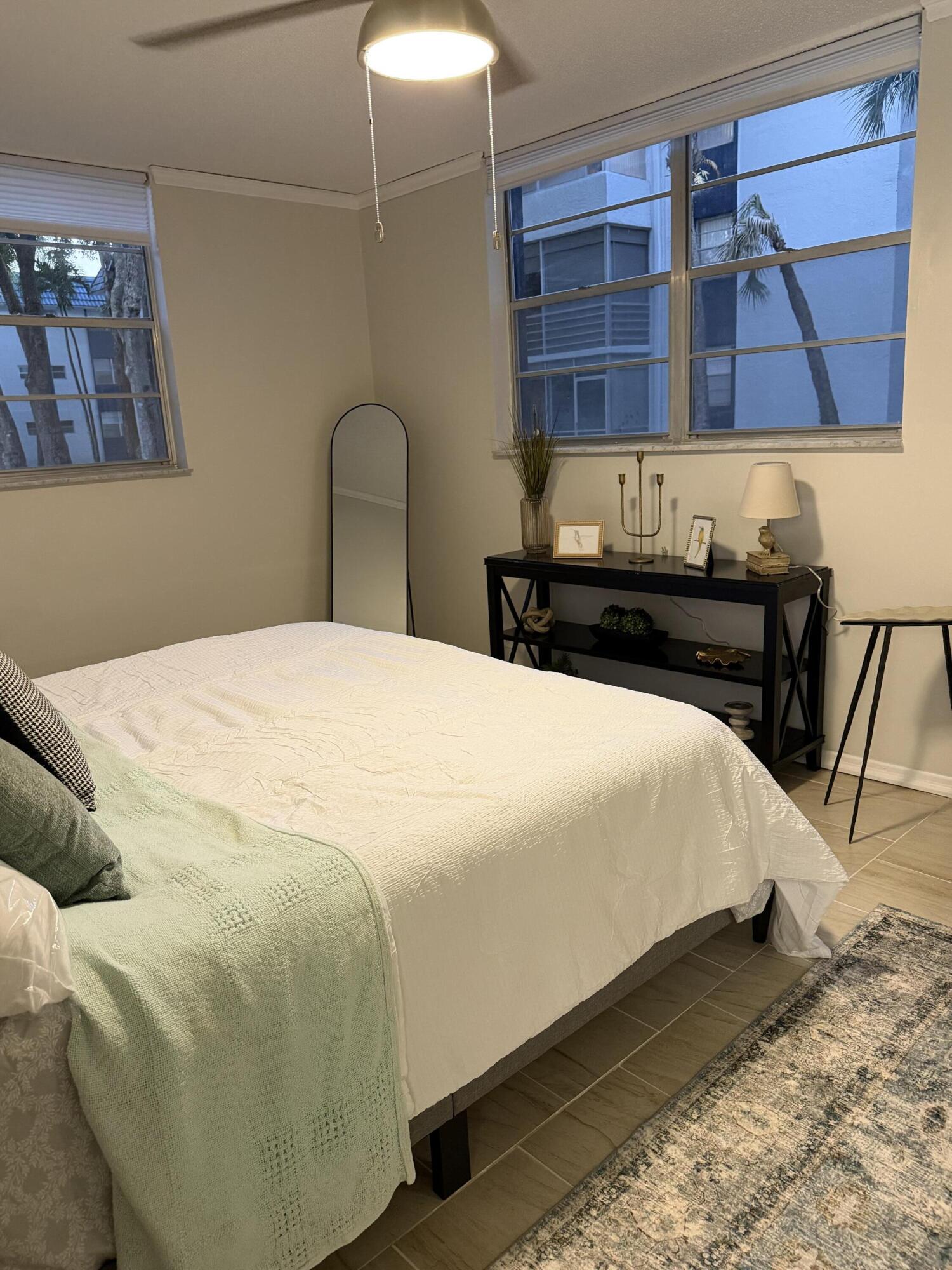 HOLIDAY SPRINGS VILLAGE 1 CONDO - Residential