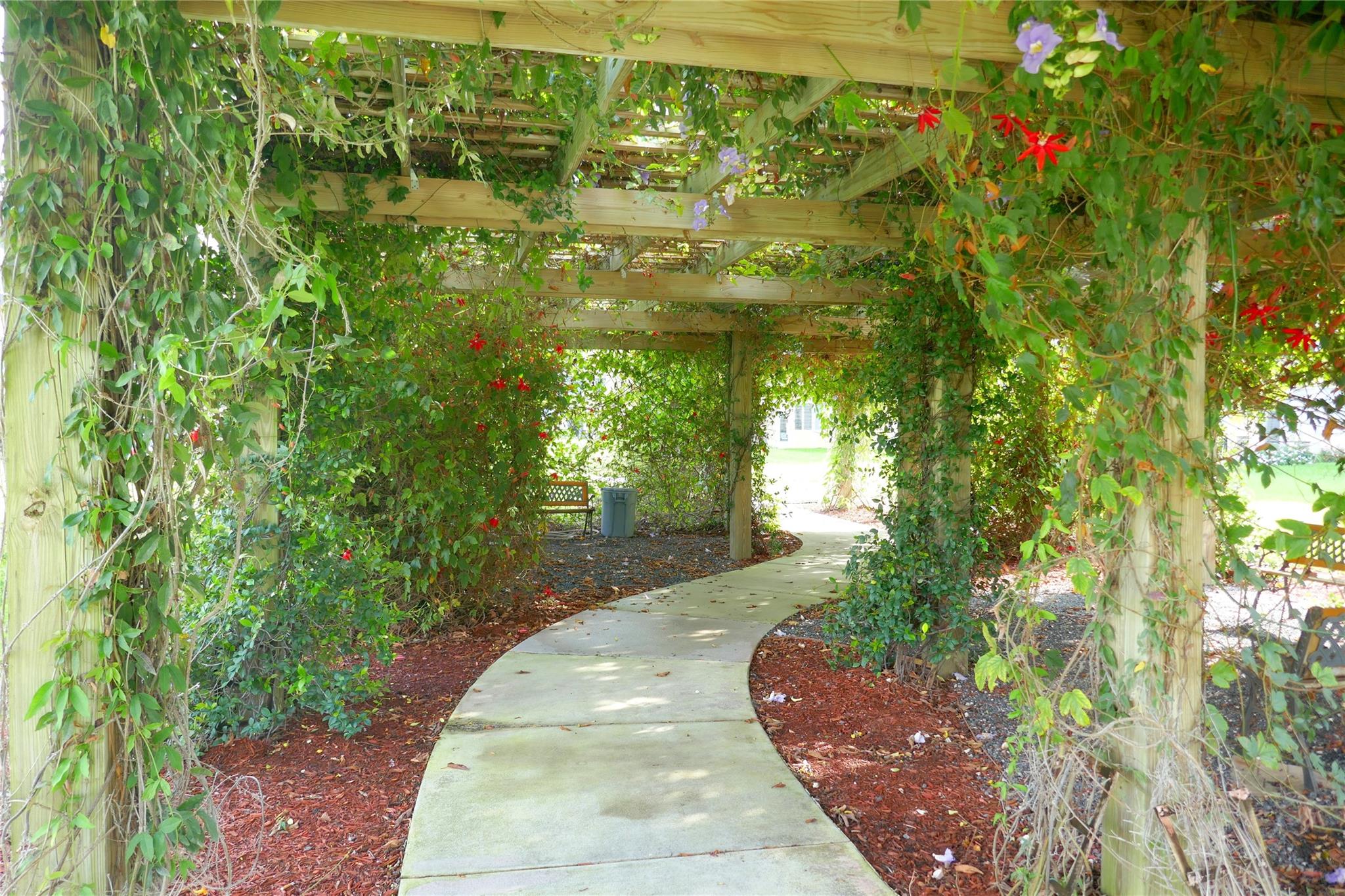 VILLAGE ROYALE GREENWOOD - Residential