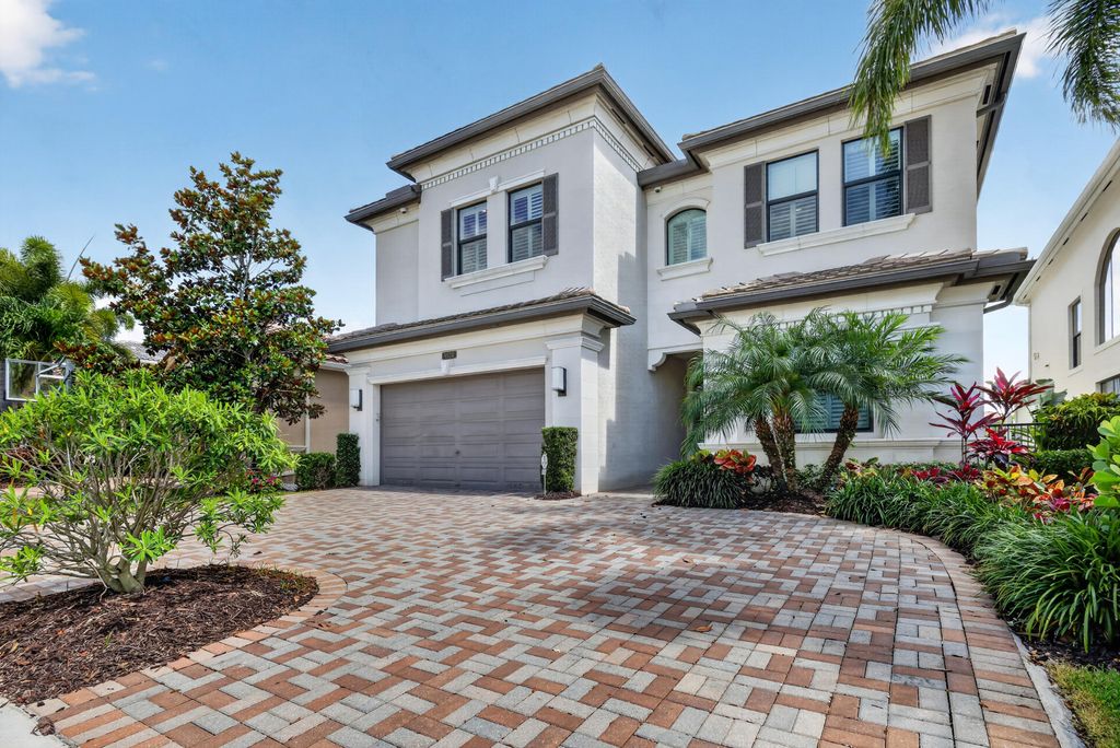 Photo of 9524 Eden Roc Court, Delray Beach, FL 33446 (MLS # B26031136)