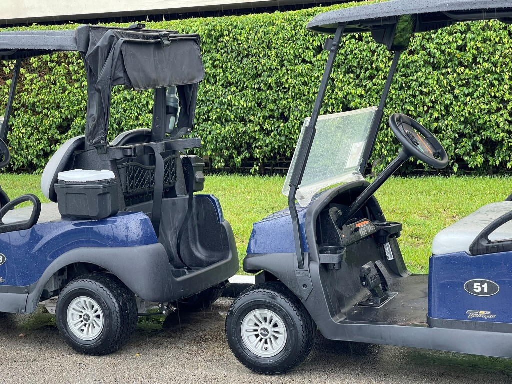 Hollybrook Golf & Tennis - Residential