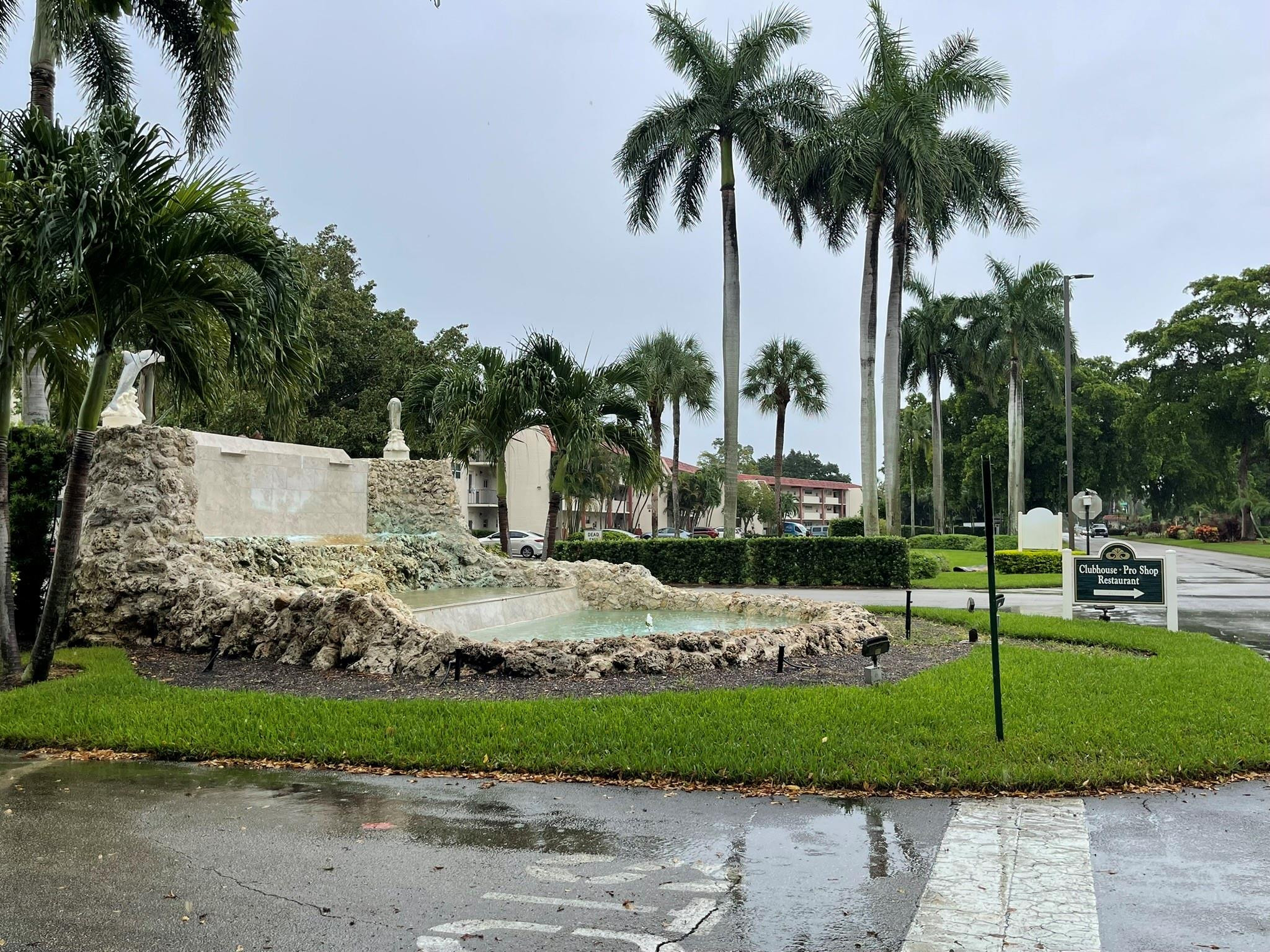 Hollybrook Golf & Tennis - Residential