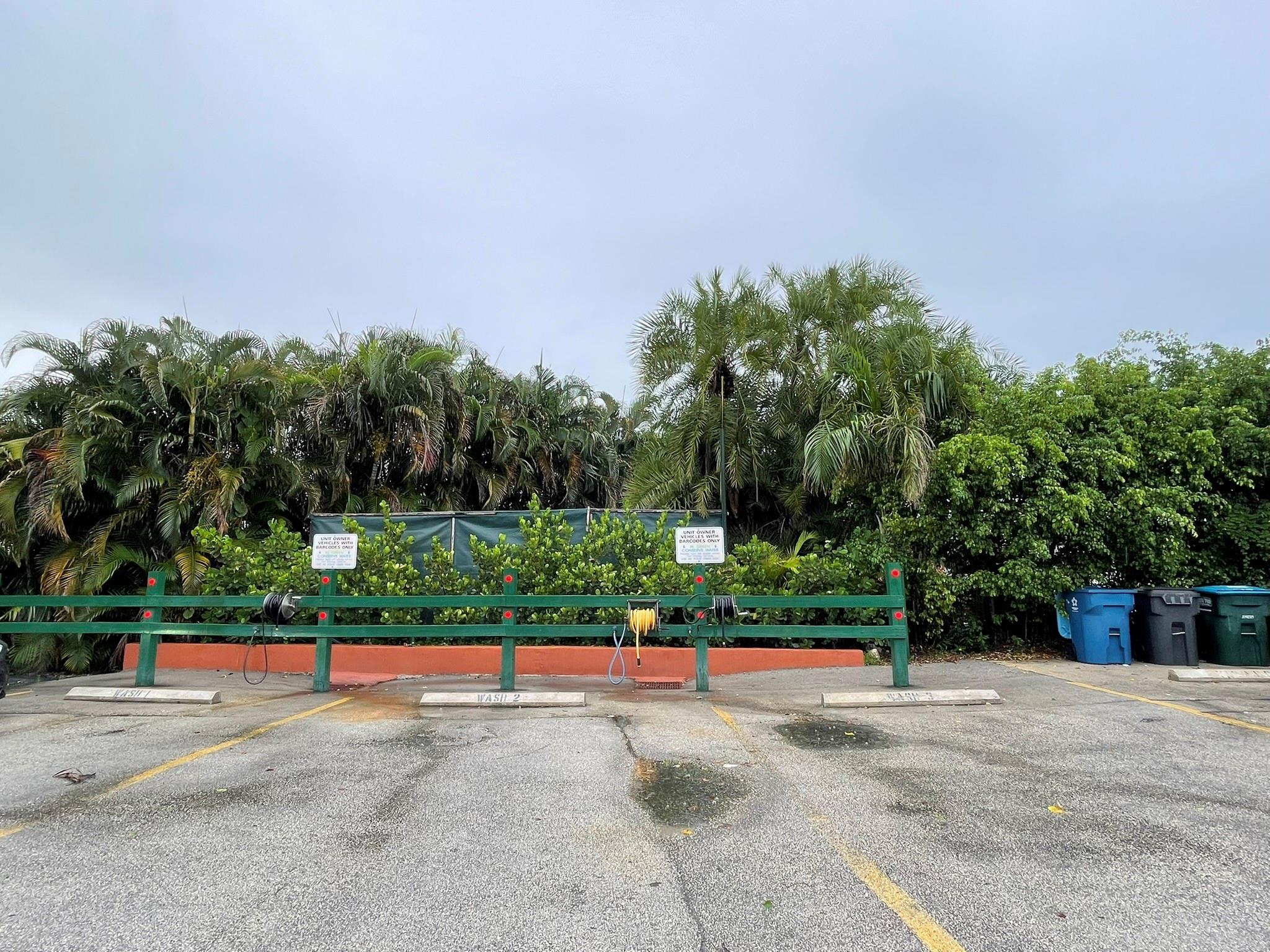 Hollybrook Golf & Tennis - Residential