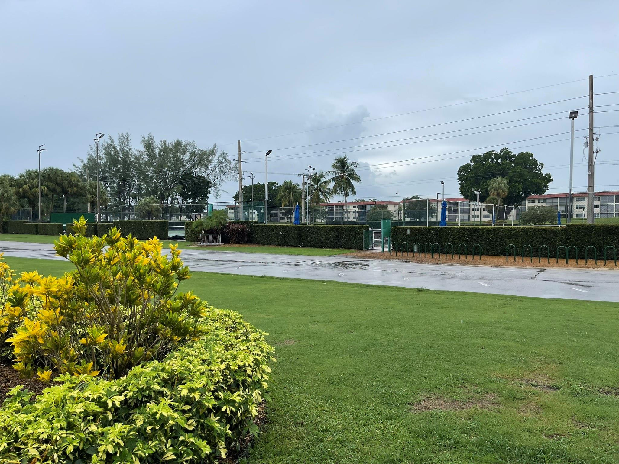 Hollybrook Golf & Tennis - Residential