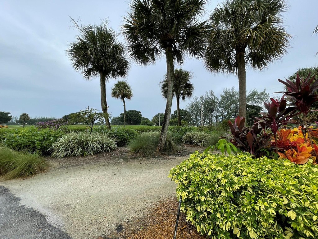 Hollybrook Golf & Tennis - Residential