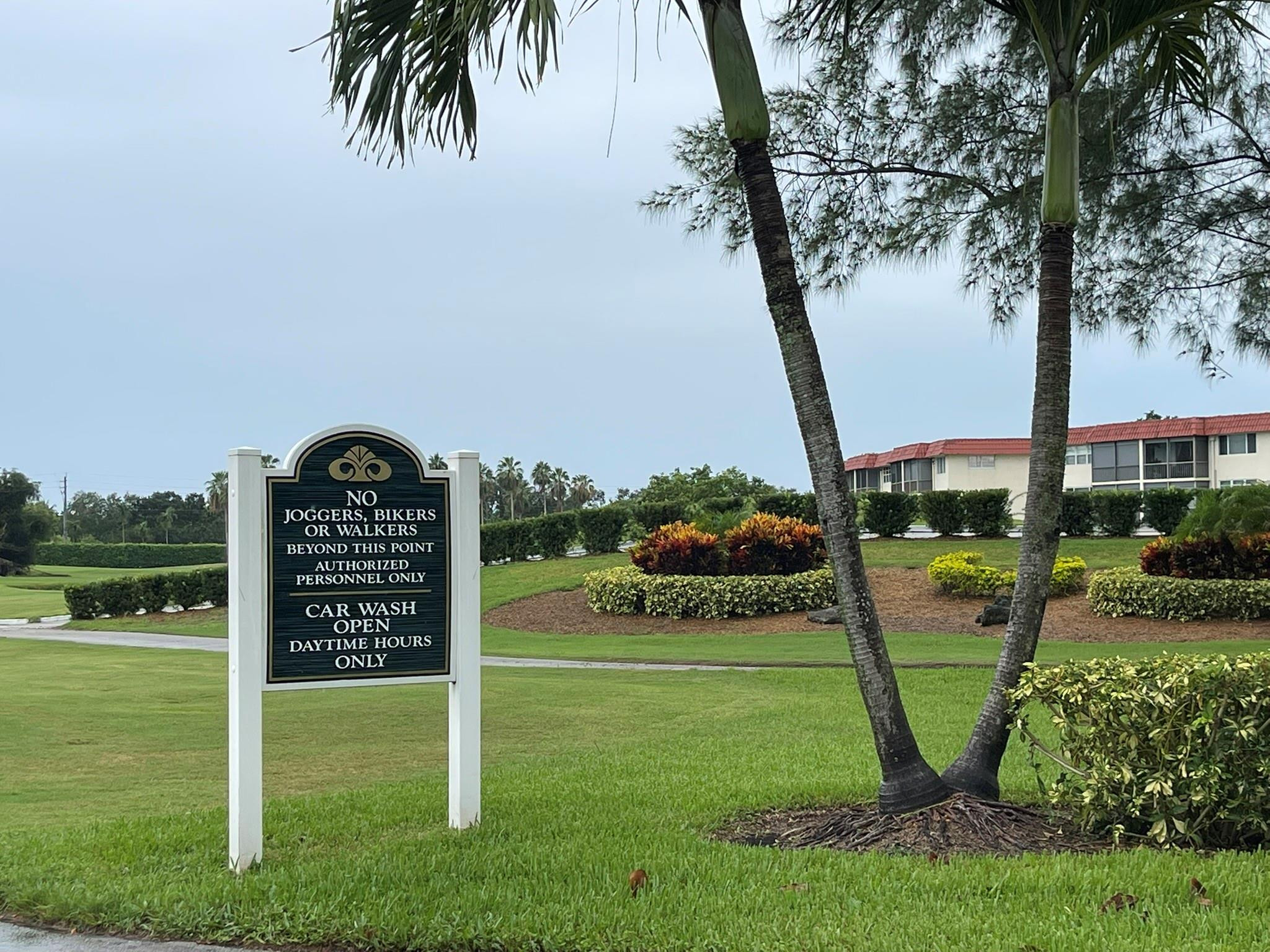 Hollybrook Golf & Tennis - Residential