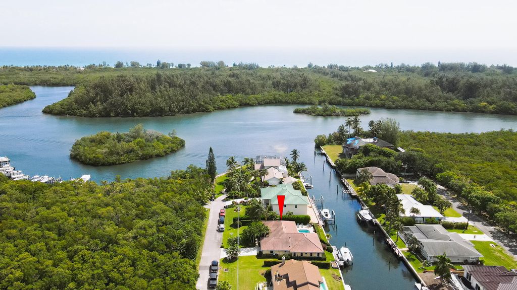 Photo of 9394 SE Kingsley Street, Hobe Sound, FL 33455 (MLS # R10793090)