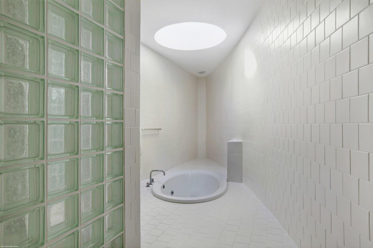 JUPITER ISLAND - Residential