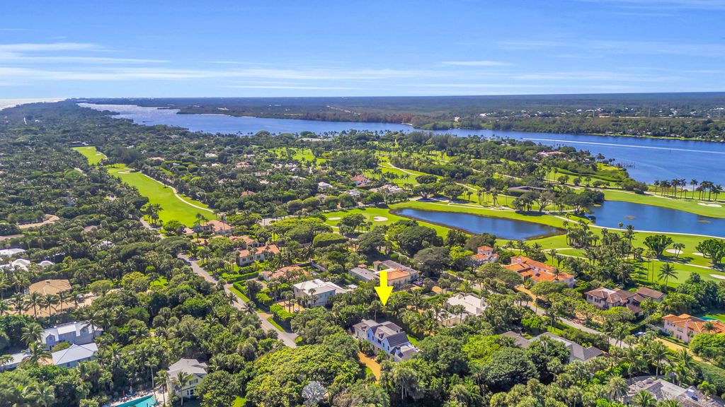 Photo of 44 S Beach Road, Jupiter Island, FL 33455 (MLS # R11138037)