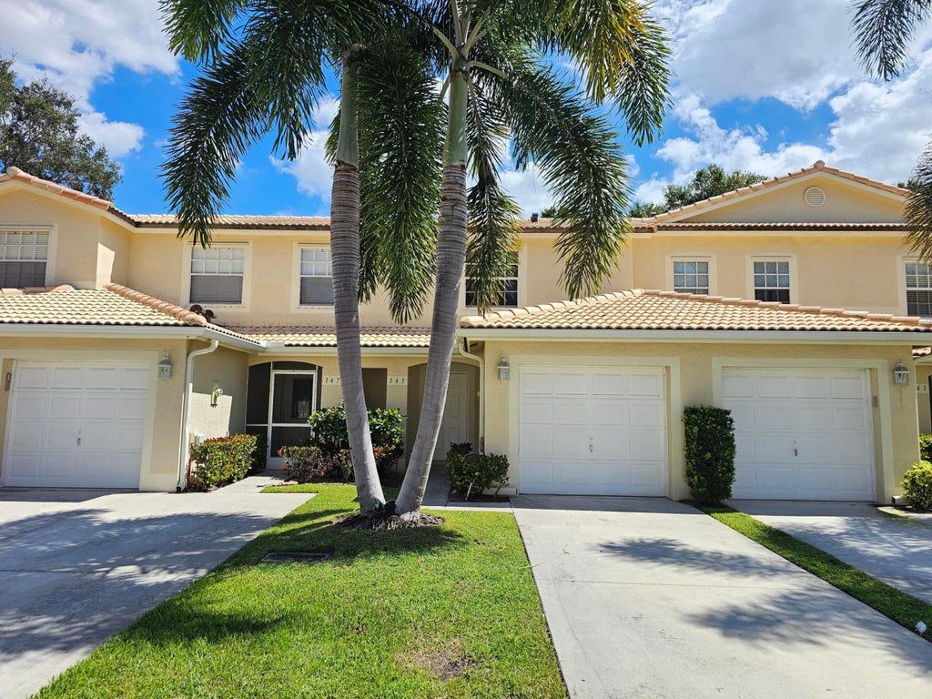 Photo of 145 Fox Meadow Run, Jupiter, FL 33458 (MLS # B26081759)