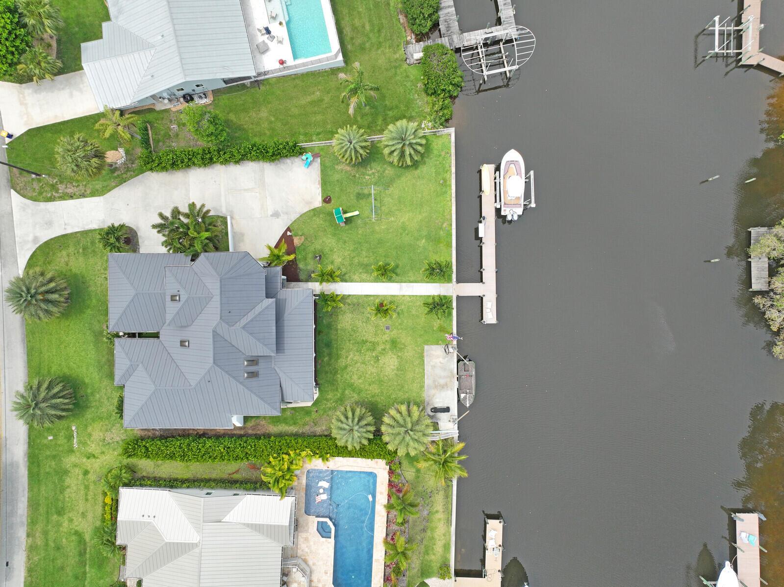 HIDEAWAY ISLES - Residential