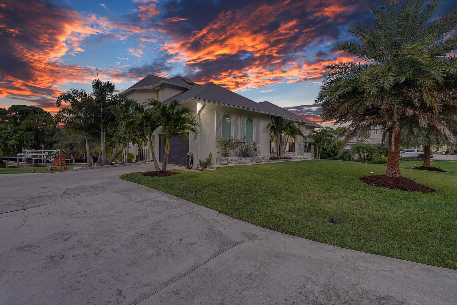 HIDEAWAY ISLES - Residential