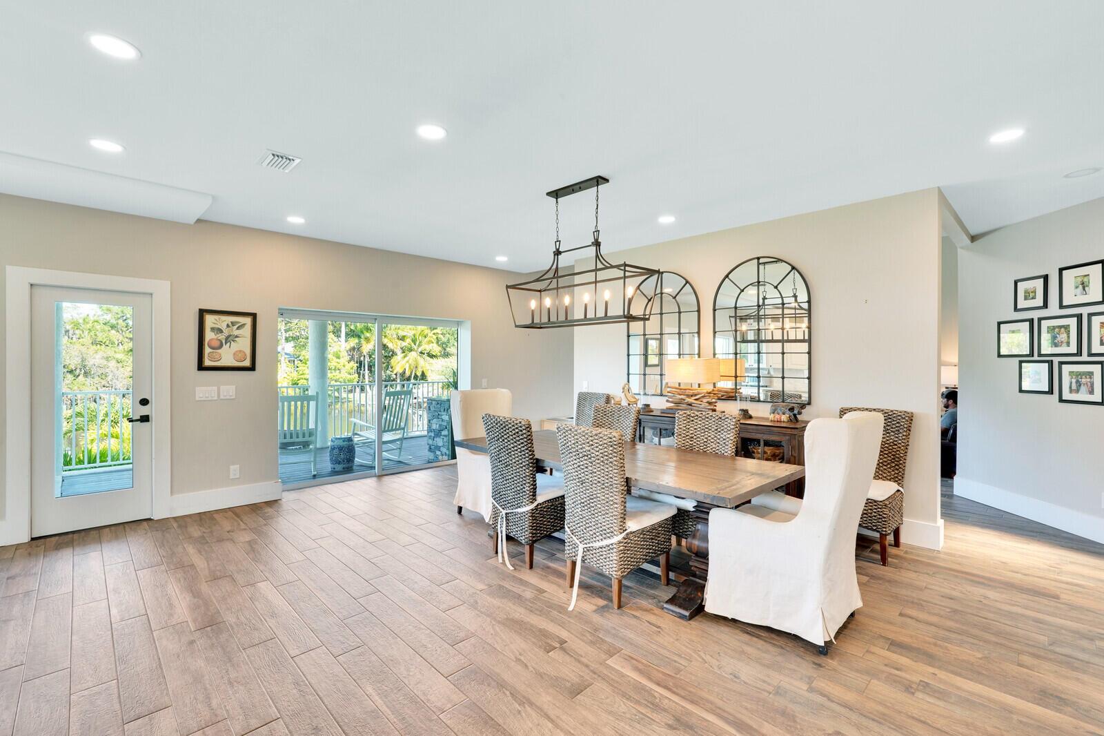 HIDEAWAY ISLES - Residential