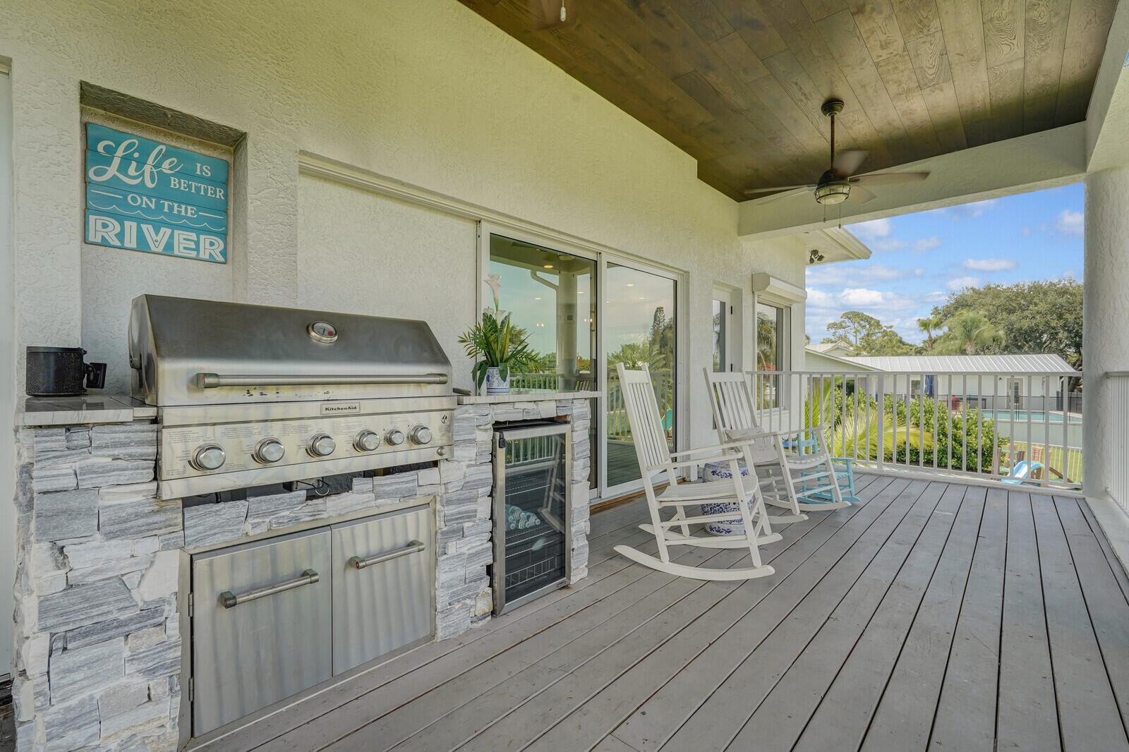 HIDEAWAY ISLES - Residential