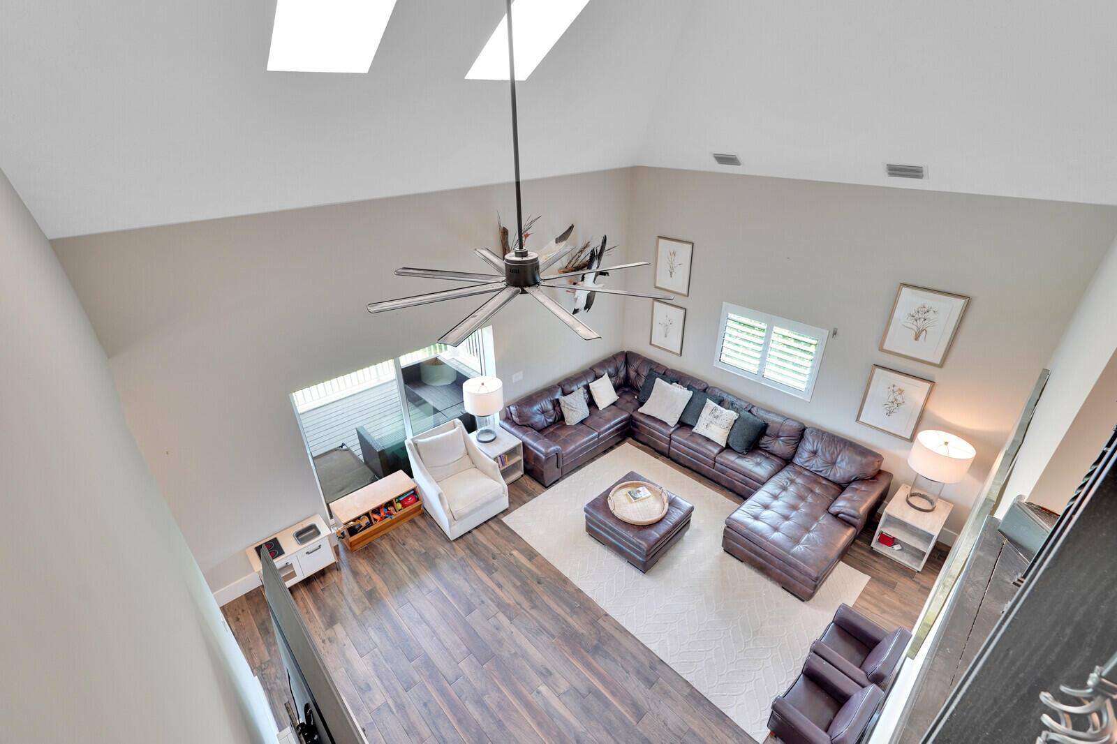 HIDEAWAY ISLES - Residential