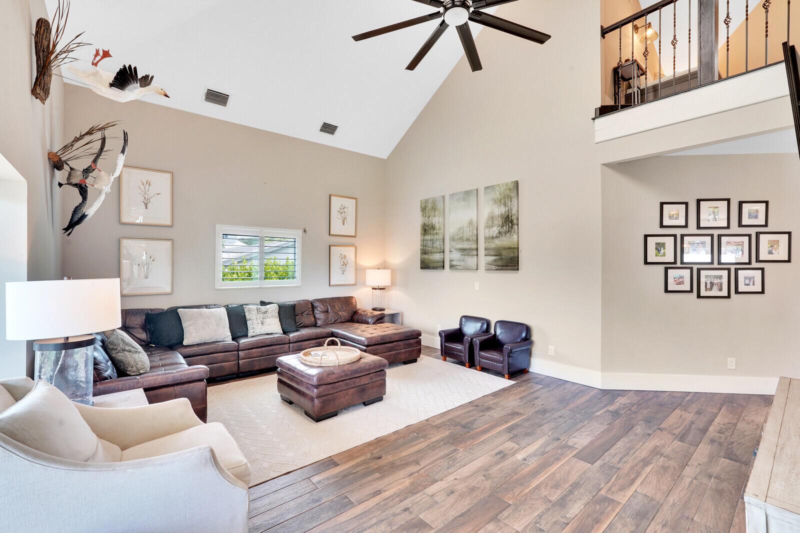 HIDEAWAY ISLES - Residential