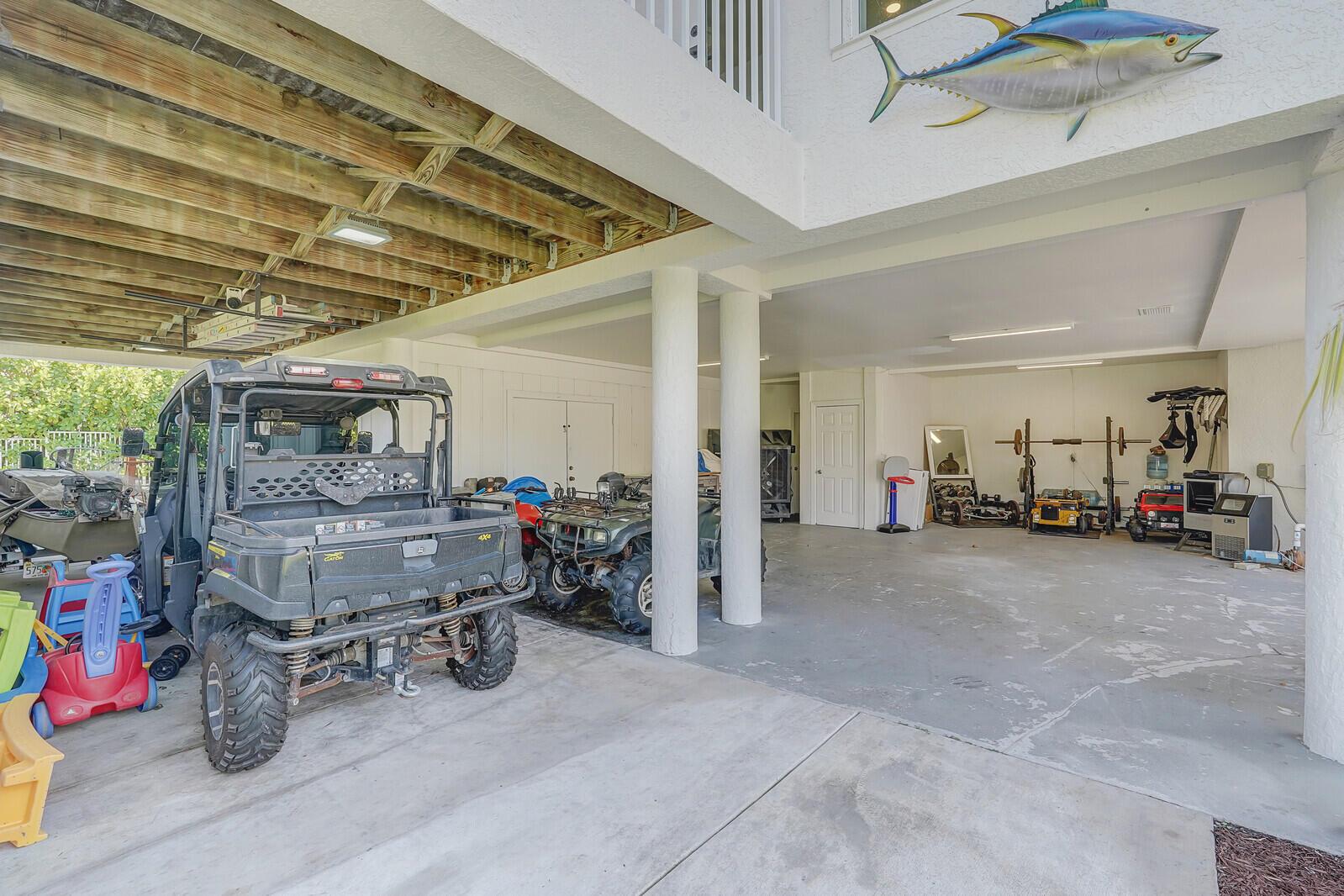 HIDEAWAY ISLES - Residential