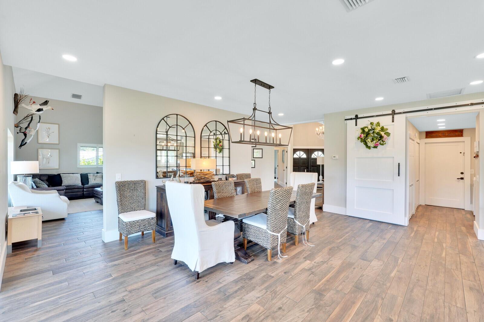 HIDEAWAY ISLES - Residential