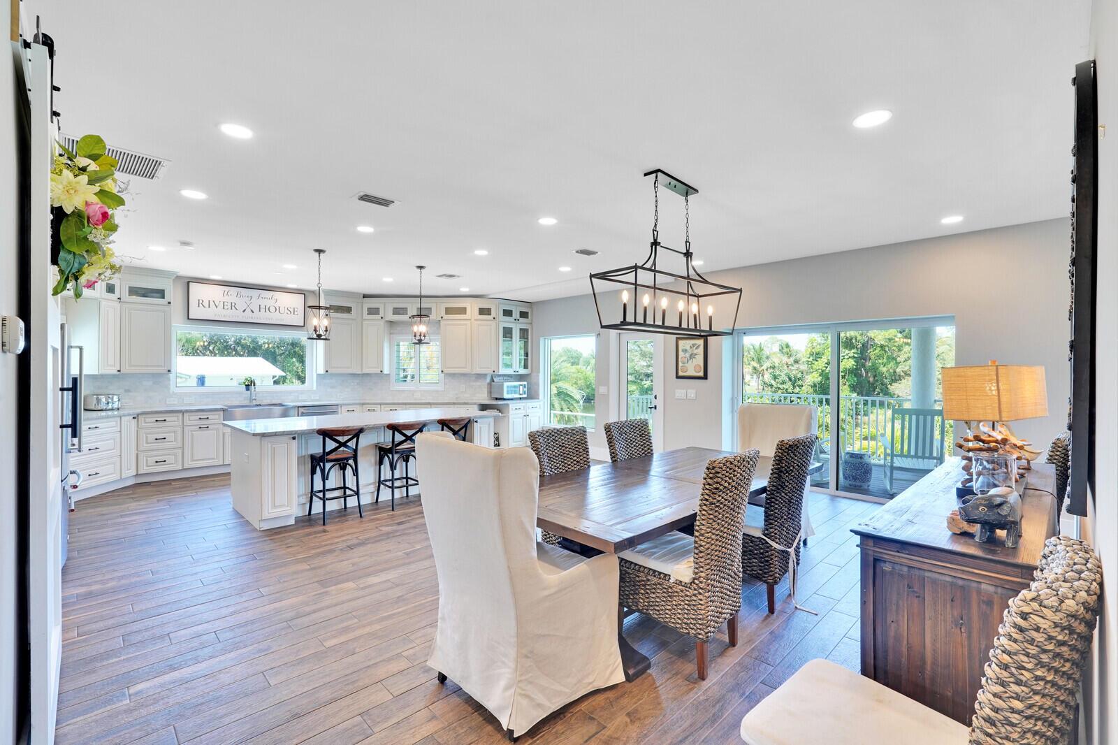 HIDEAWAY ISLES - Residential