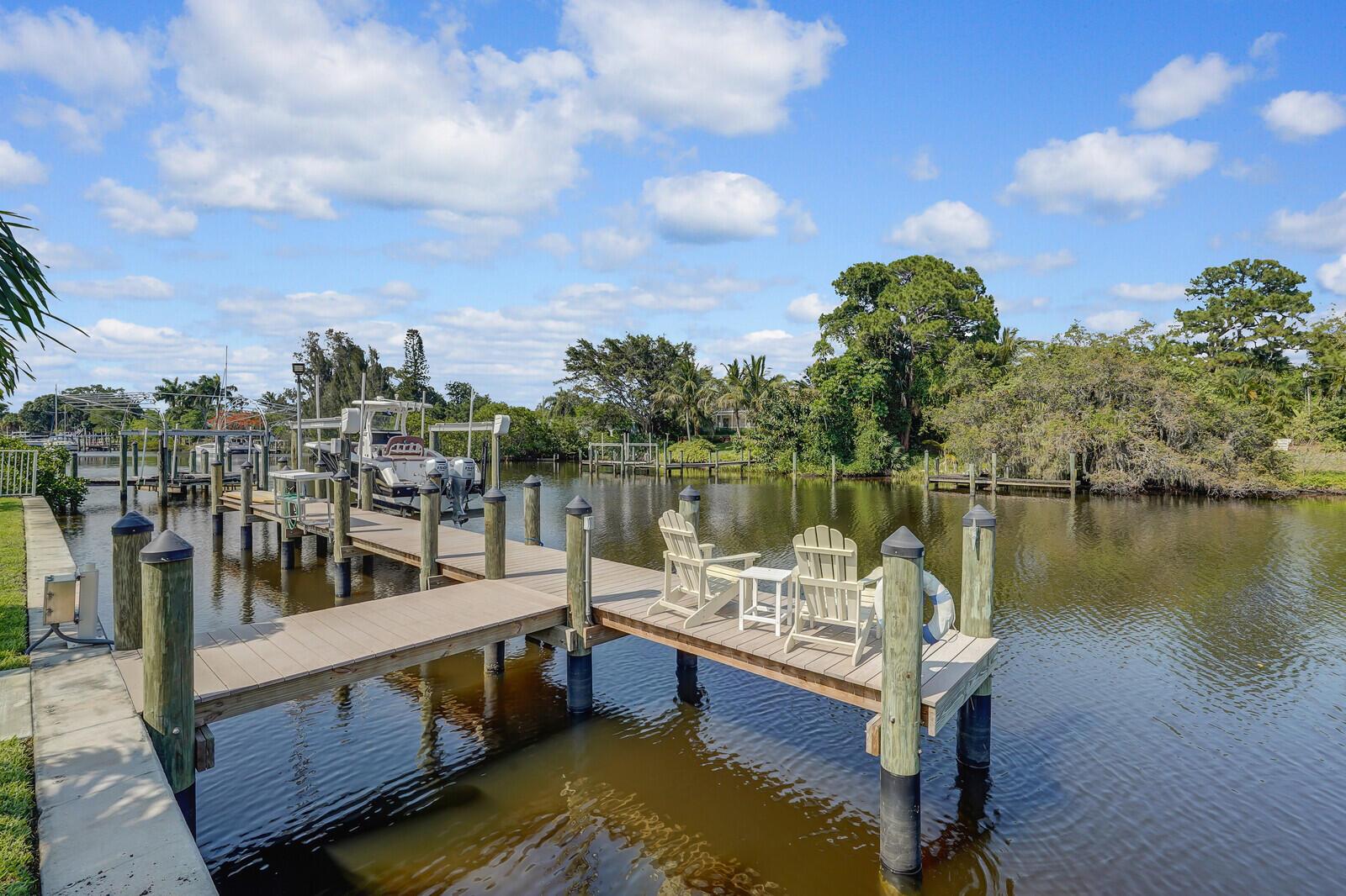 HIDEAWAY ISLES - Residential