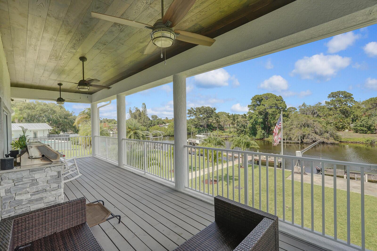 HIDEAWAY ISLES - Residential